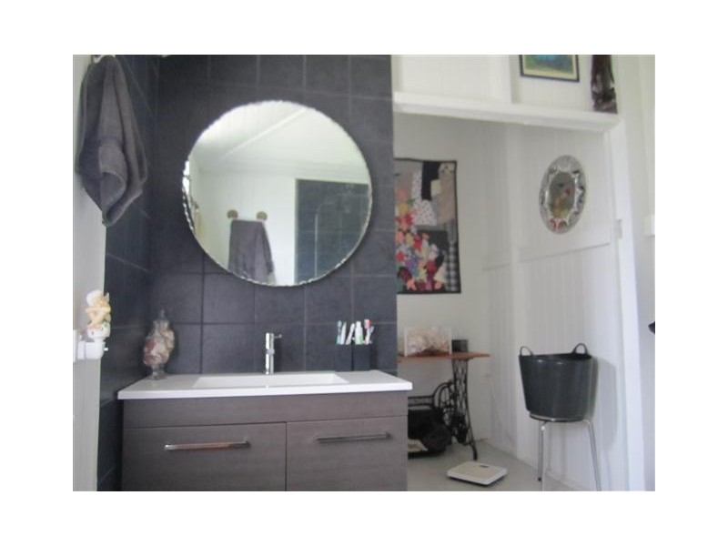 3 Ambulance Street, Pomona QLD 4568