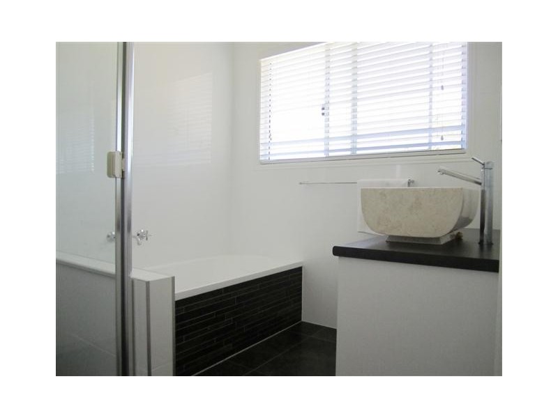 31 Hollis Road, Pomona QLD 4568