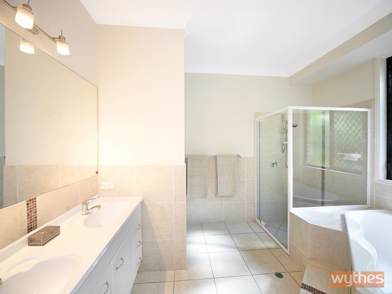 57 Stratford Park Drive, Pomona QLD 4568