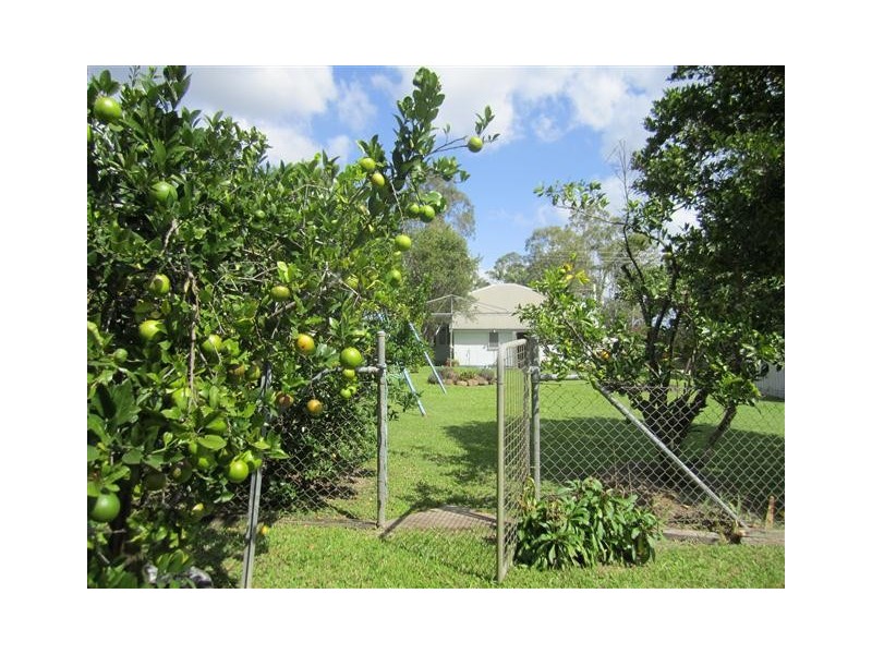 24 Queen Street, Cooran QLD 4569