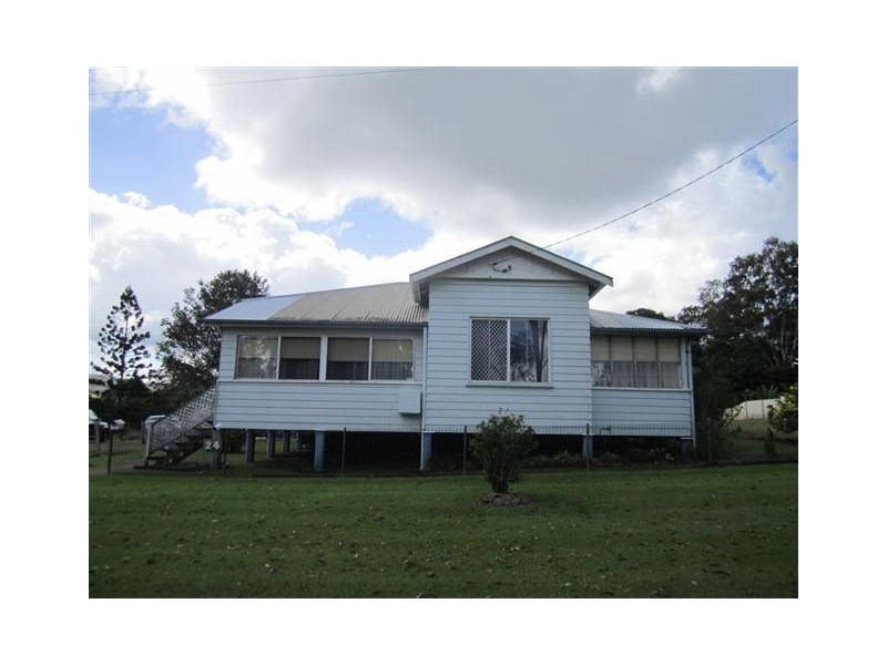 24 Queen Street, Cooran QLD 4569