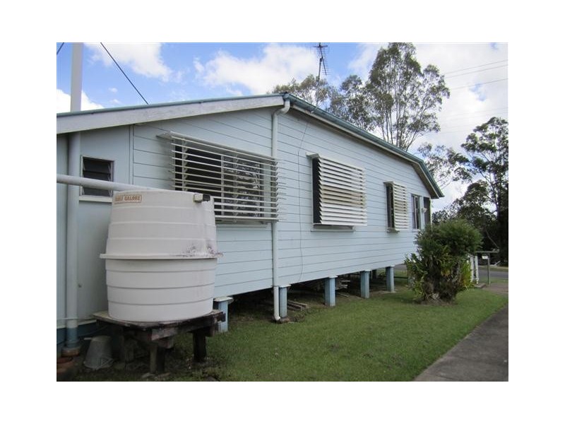 24 Queen Street, Cooran QLD 4569