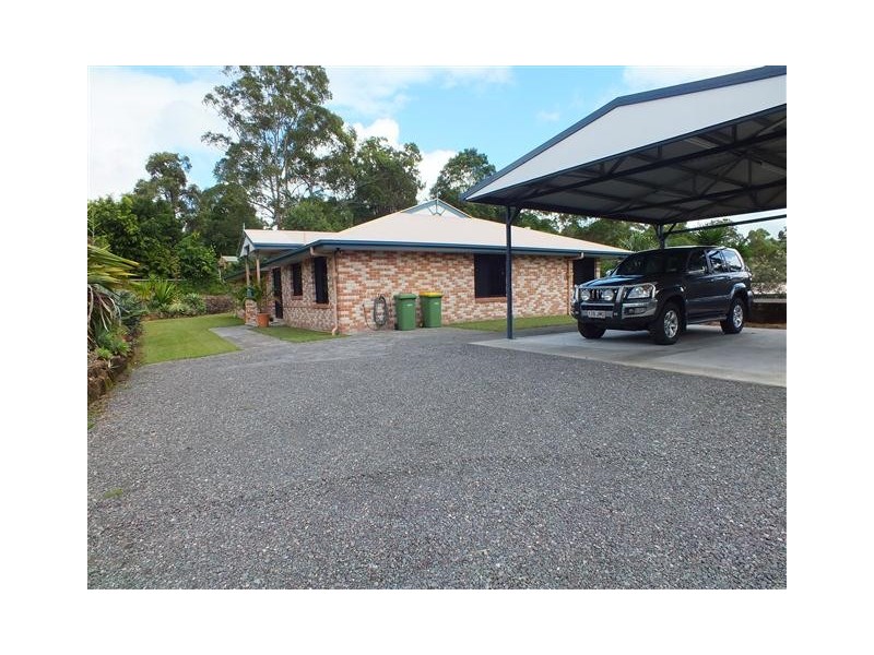 6 Settlers Rise, Pomona QLD 4568