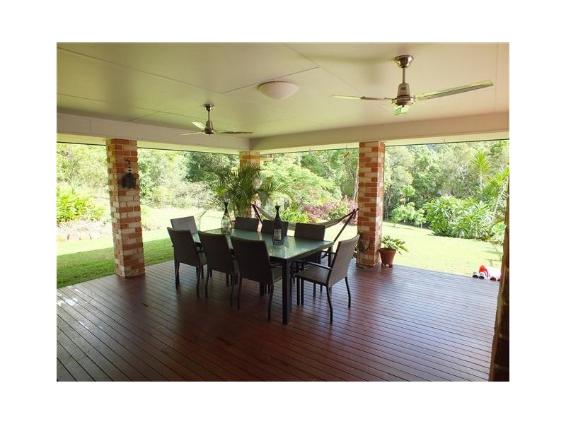 6 Settlers Rise, Pomona QLD 4568