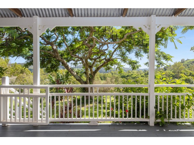 954 Browns Creek Road, Eerwah Vale QLD 4562
