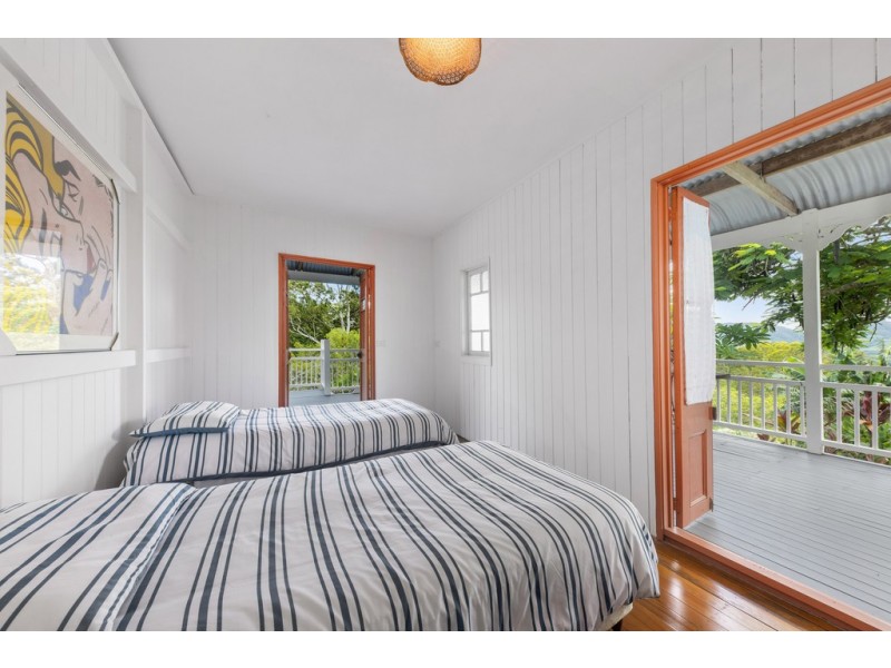 954 Browns Creek Road, Eerwah Vale QLD 4562