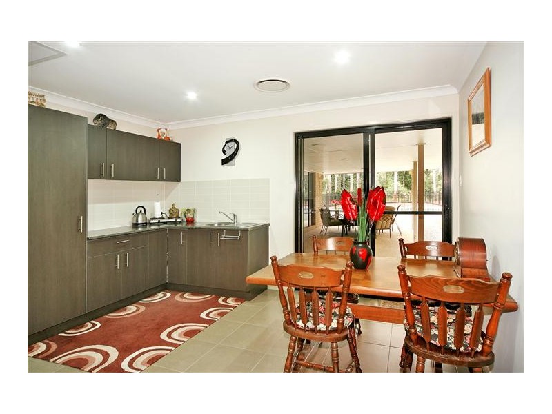 115 Stratford Park Drive, Pomona QLD 4568