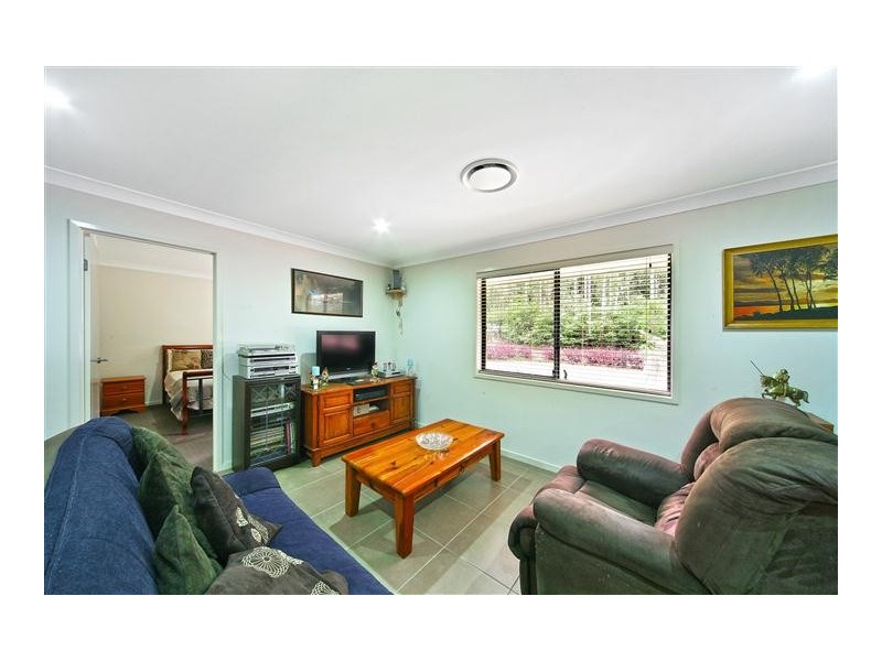 115 Stratford Park Drive, Pomona QLD 4568