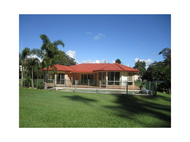 12 Belwood Place, Pomona QLD 4568
