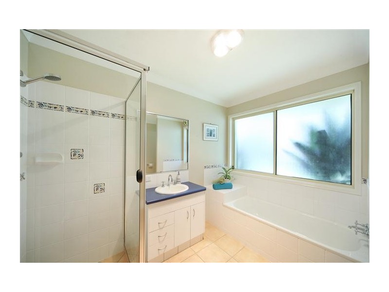 24 Tedford Drive, Tewantin QLD 4565