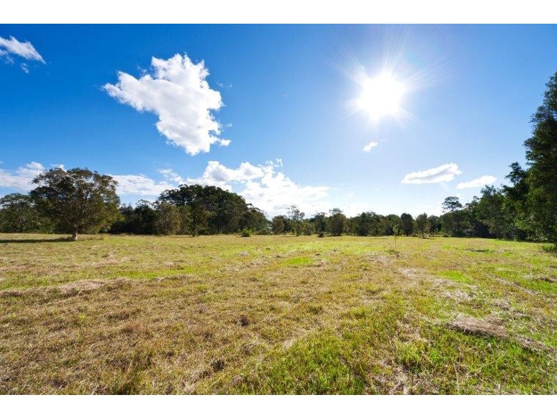 55 Lake MacDonald Drive, Cooroy QLD 4563
