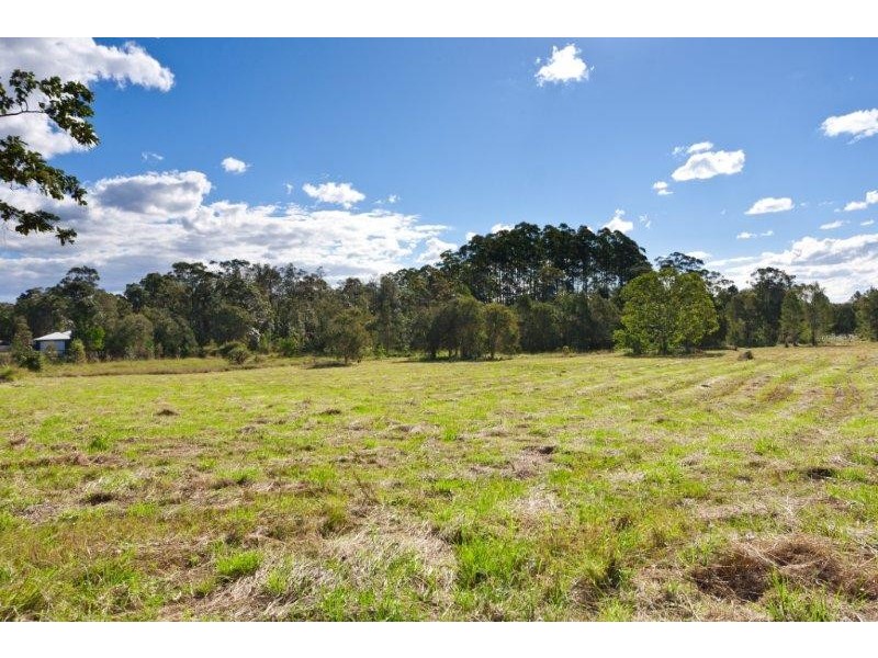 55 Lake MacDonald Drive, Cooroy QLD 4563