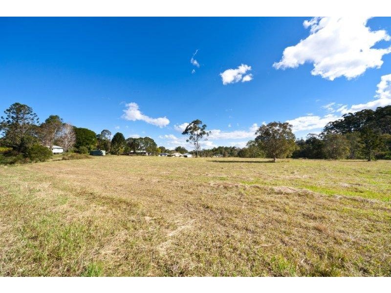 55 Lake MacDonald Drive, Cooroy QLD 4563