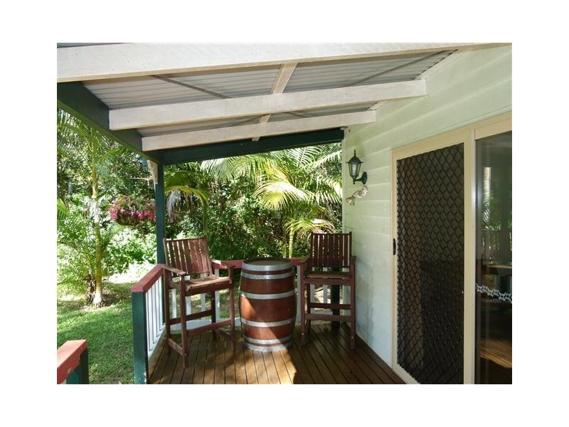 8 Kelly Court, Cooroy QLD 4563