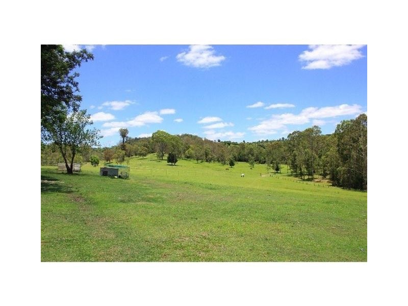 99 Traveston Road, Traveston QLD 4570
