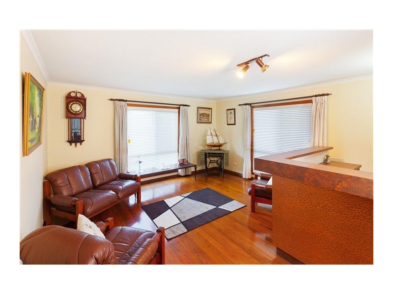 6 Crystal Street, Cooroy QLD 4563