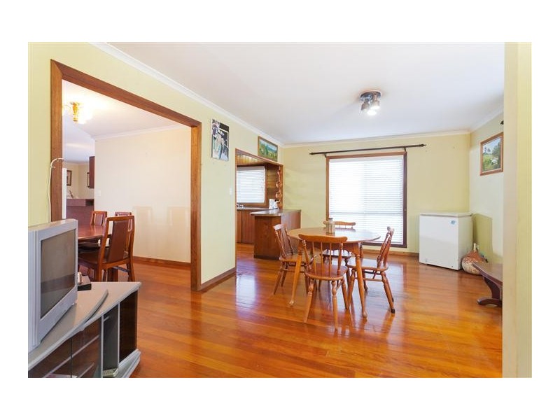 6 Crystal Street, Cooroy QLD 4563