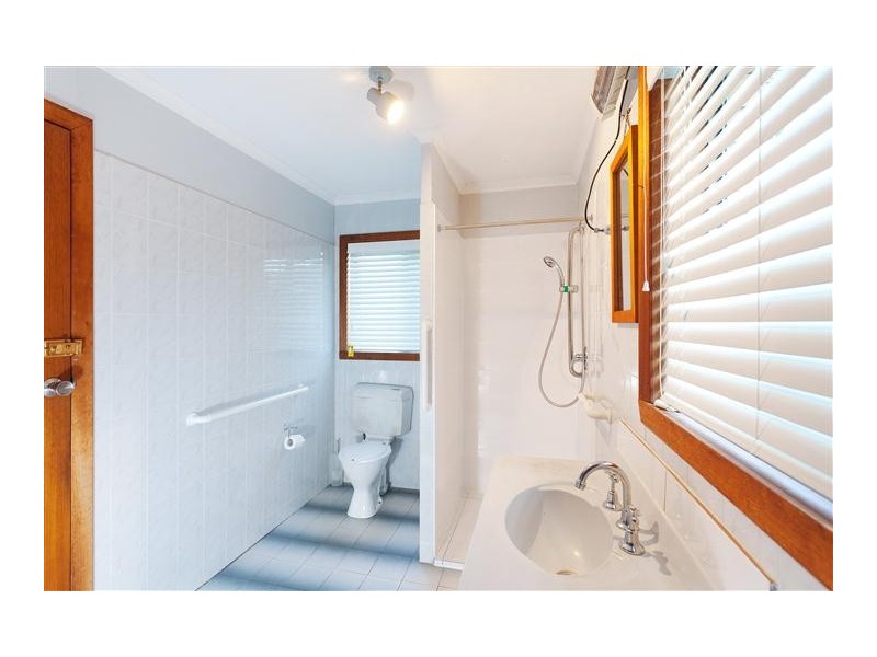 6 Crystal Street, Cooroy QLD 4563