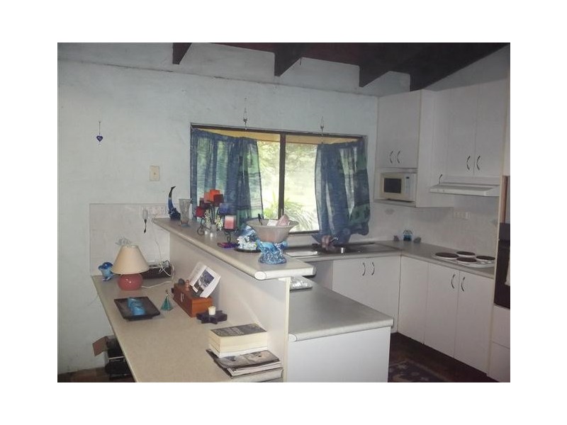 16 Strong Lane, Eerwah Vale QLD 4562