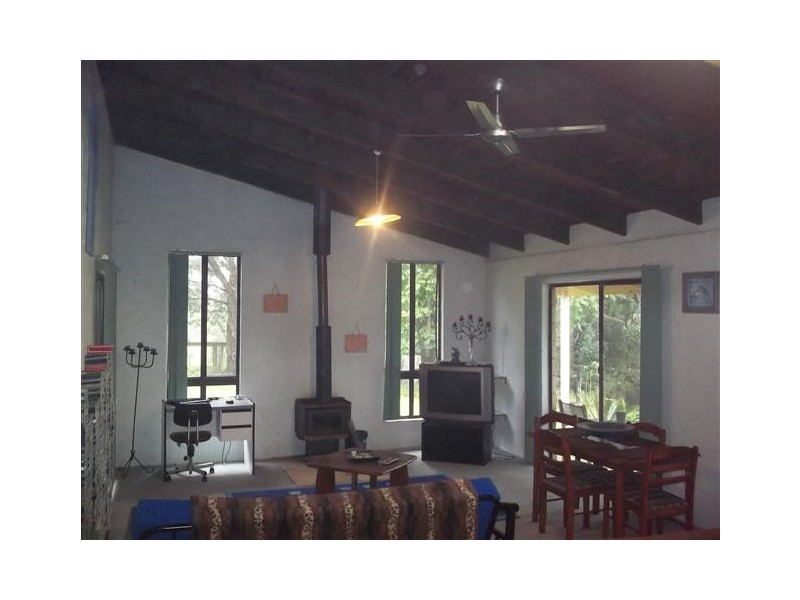 16 Strong Lane, Eerwah Vale QLD 4562