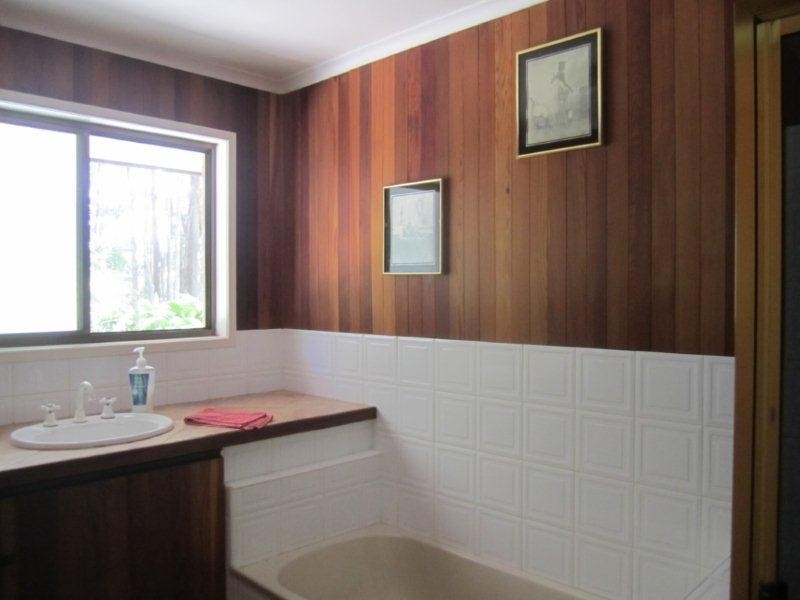 229 Traveston Road, Traveston QLD 4570