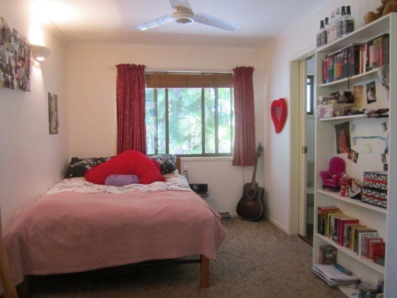 229 Traveston Road, Traveston QLD 4570