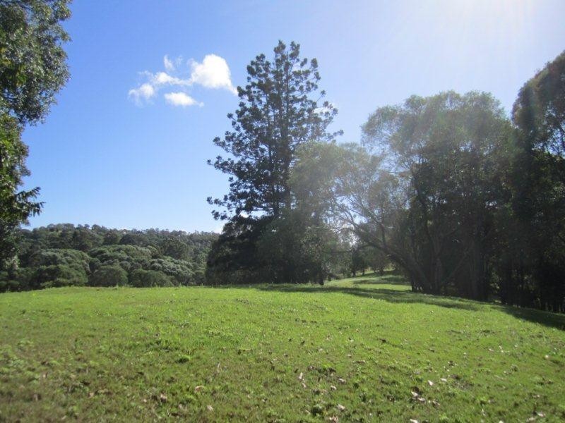 229 Traveston Road, Traveston QLD 4570