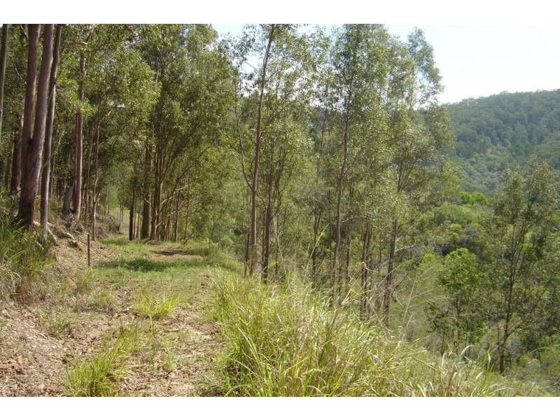 122 Andersons Road, Pomona QLD 4568