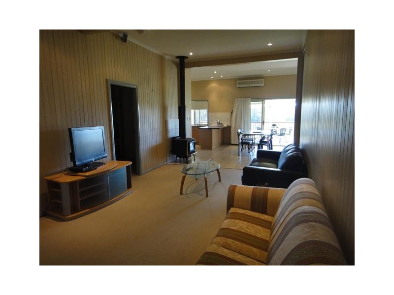 31 Noakes Road, Traveston QLD 4570