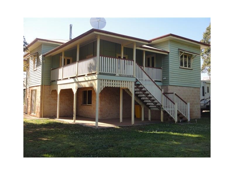 31 Noakes Road, Traveston QLD 4570