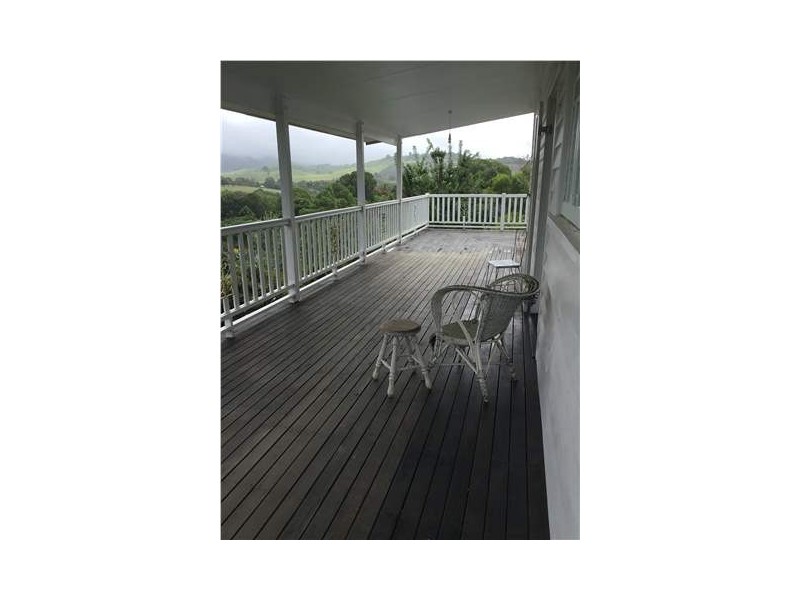 21 Sallwood Court, Pinbarren QLD 4568