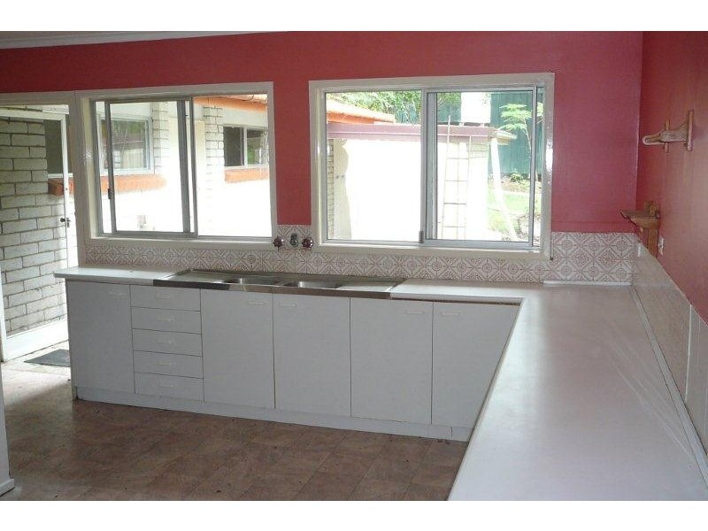 37 Gwandalan Rd, Cooroy QLD 4563