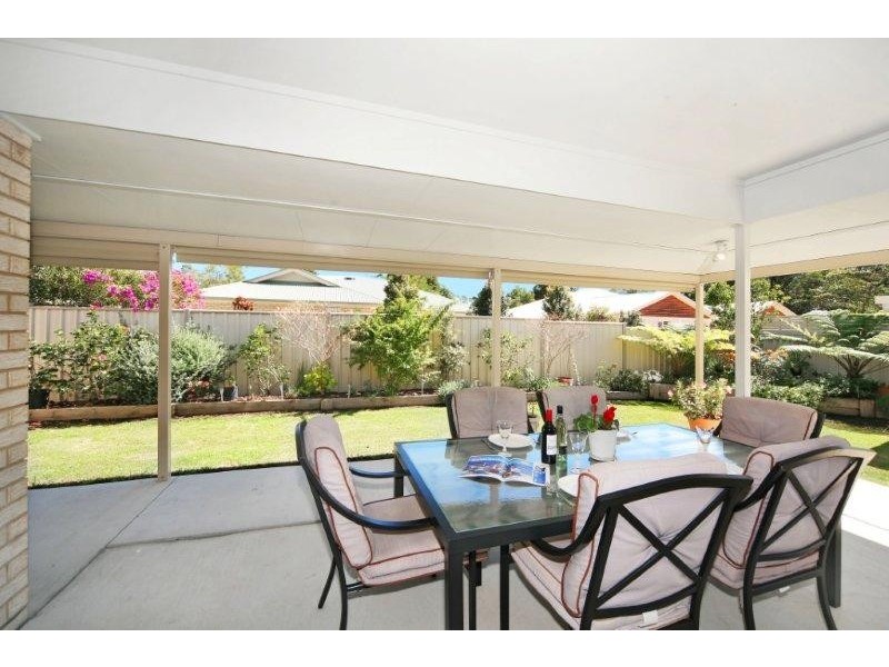 5 Oak Street, Cooroy QLD 4563