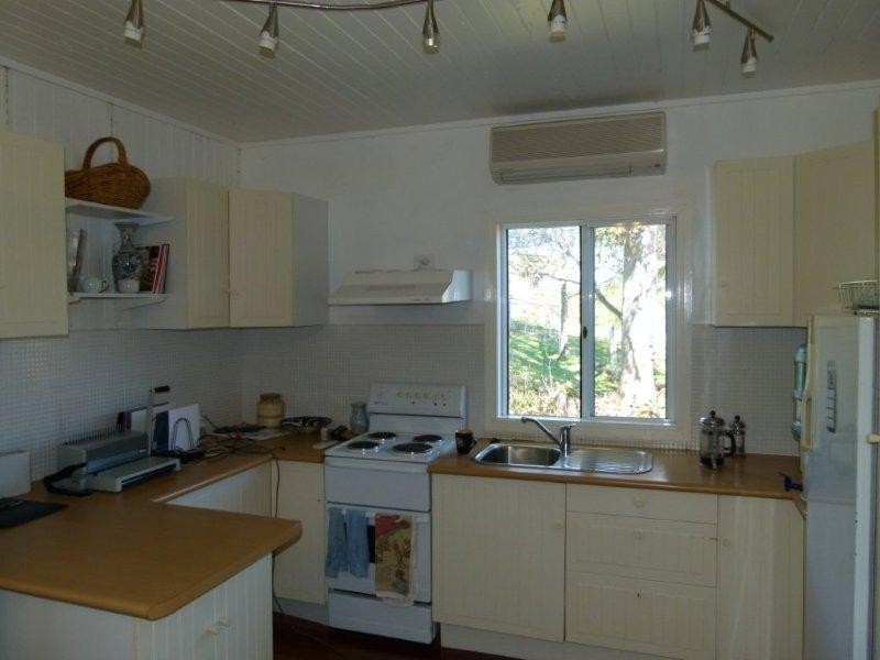 1452 Cooroy Belli Creek Rd, Cooroy QLD 4563