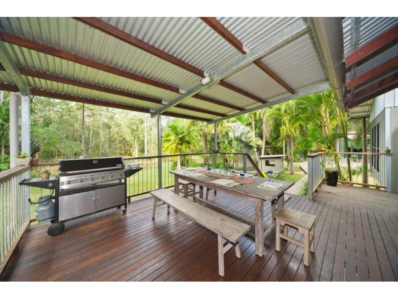 834 Cootharaba Rd, Cootharaba QLD 4565