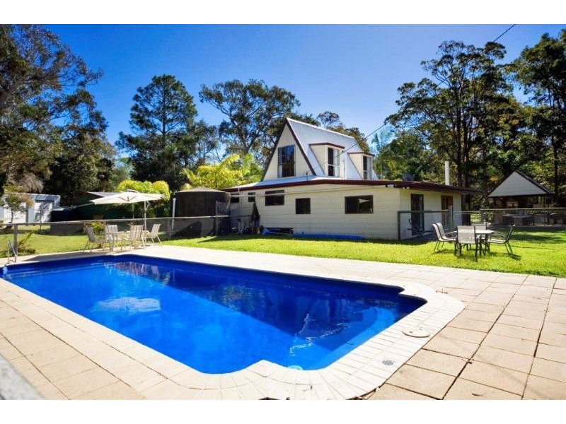 1214 McKinnon Drive, Cootharaba QLD 4565