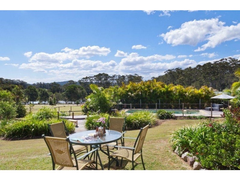 2 Eewah Court, Pomona QLD 4568