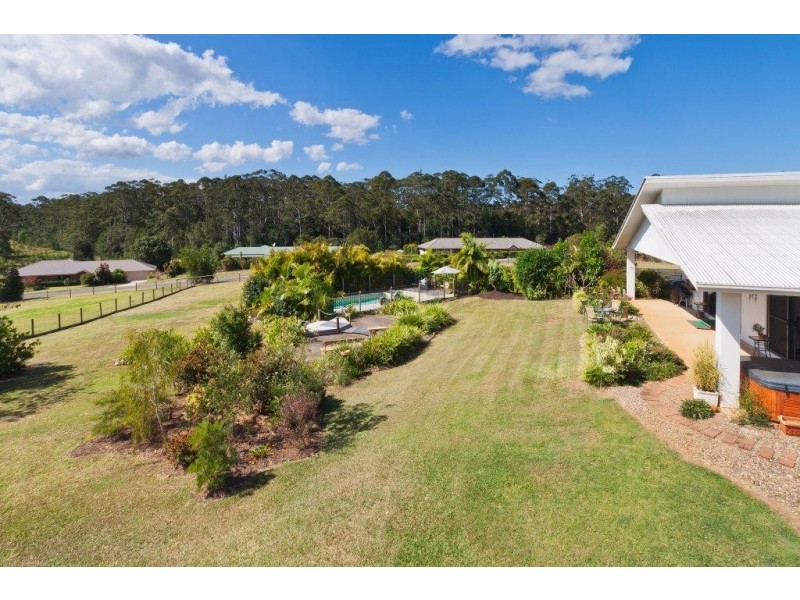 2 Eewah Court, Pomona QLD 4568