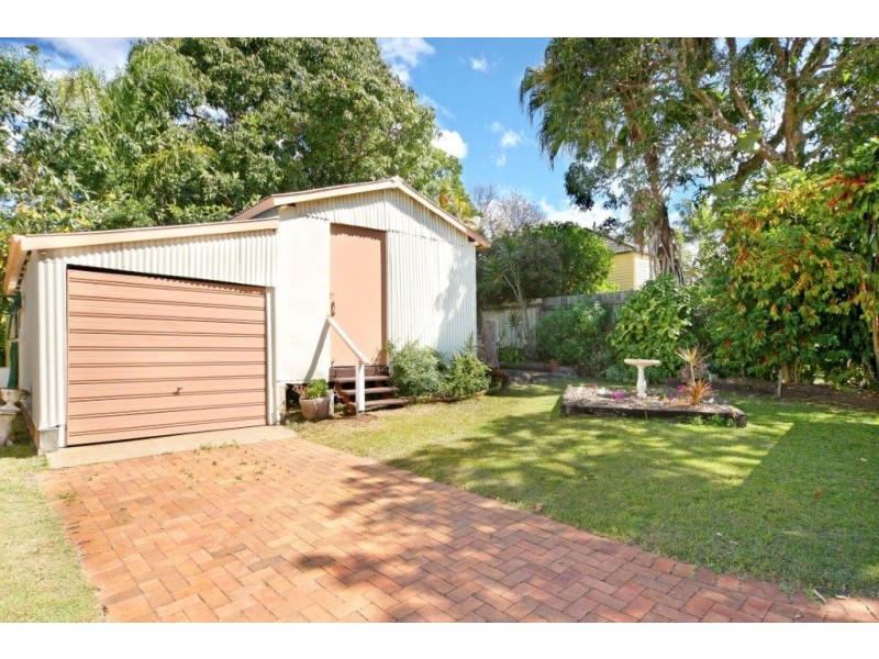 9 Railway Parade, Pomona QLD 4568