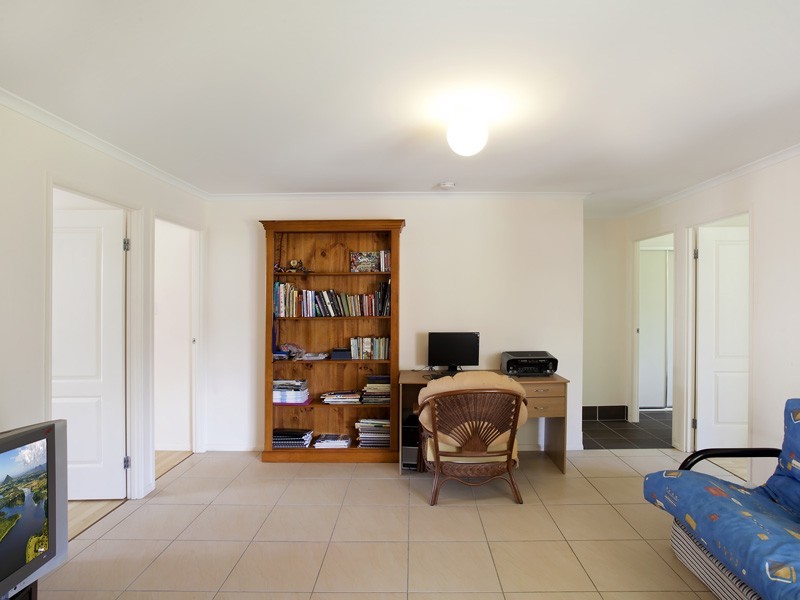 15 Oak Street, Cooroy QLD 4563