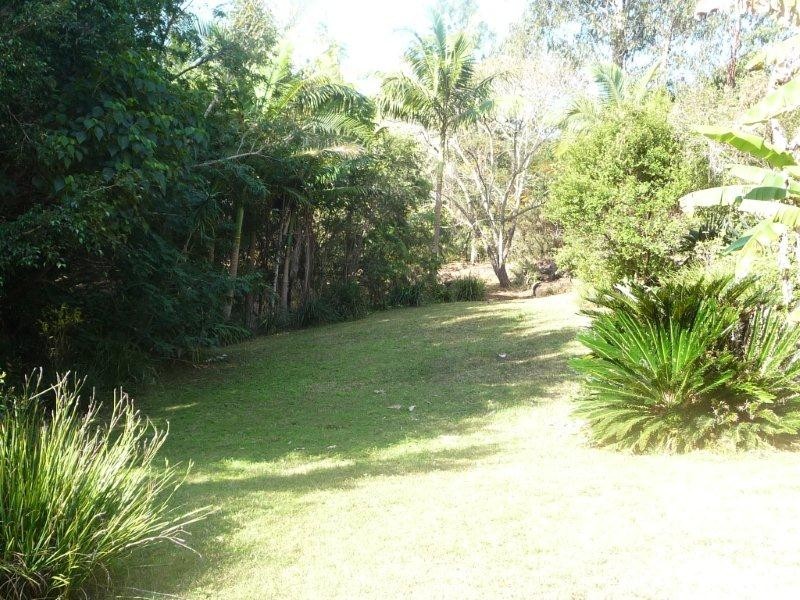 Federal QLD 4568