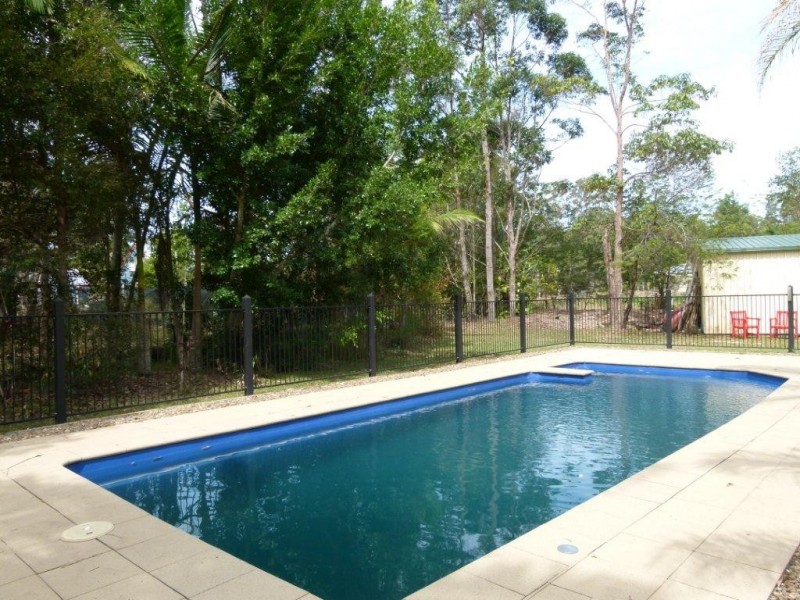 17 Palmsprings Lane, Cooroy QLD 4563