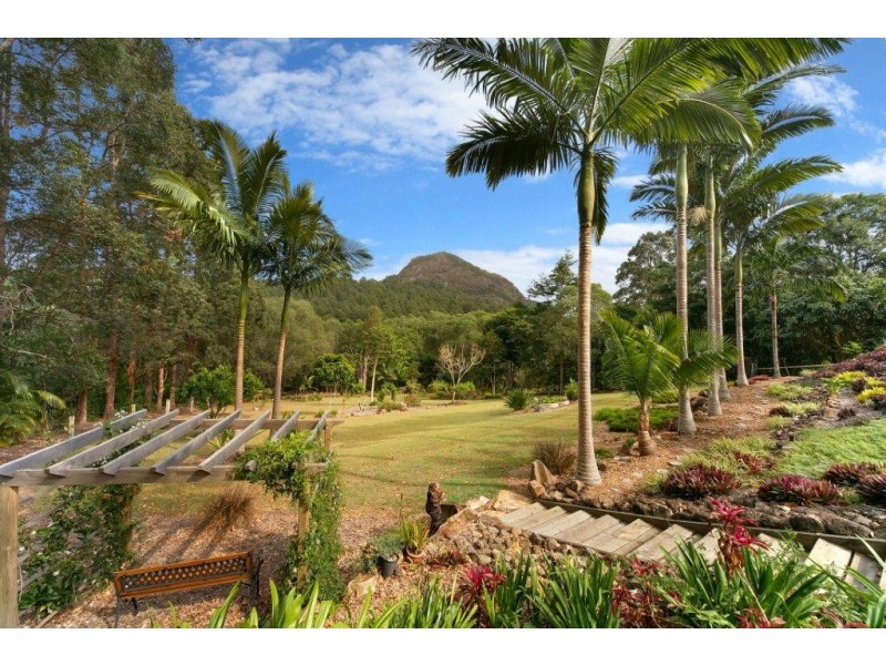 18 Casey Street, Cooran QLD 4569