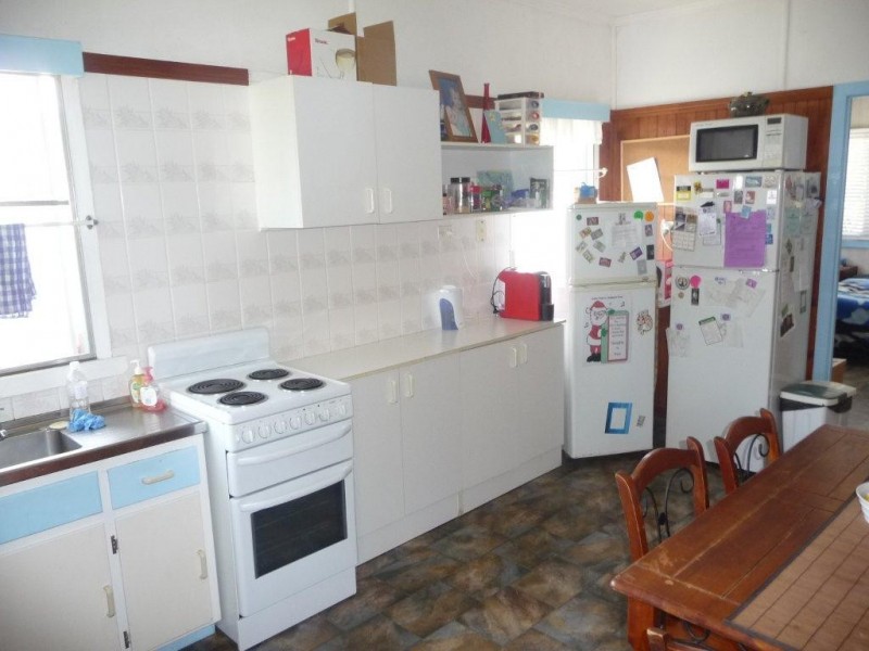 62 Kauri Street, Cooroy QLD 4563