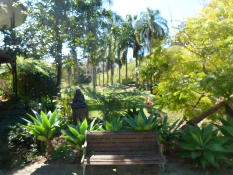 172 Wust Road, Cooroy QLD 4563