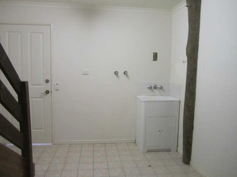 25 Reserve Street, Pomona QLD 4568