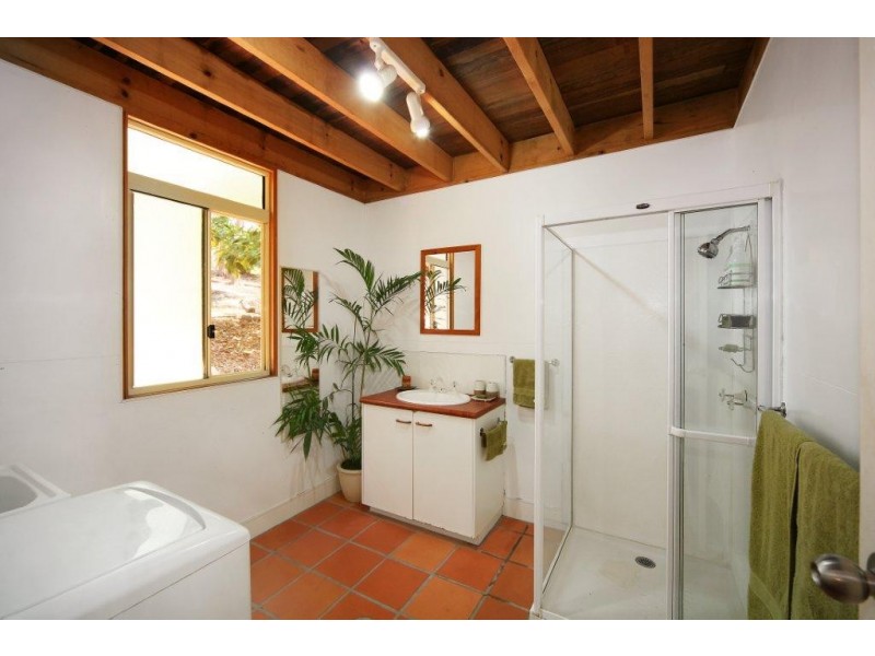 64 Tallgum Ave, Doonan QLD 4562