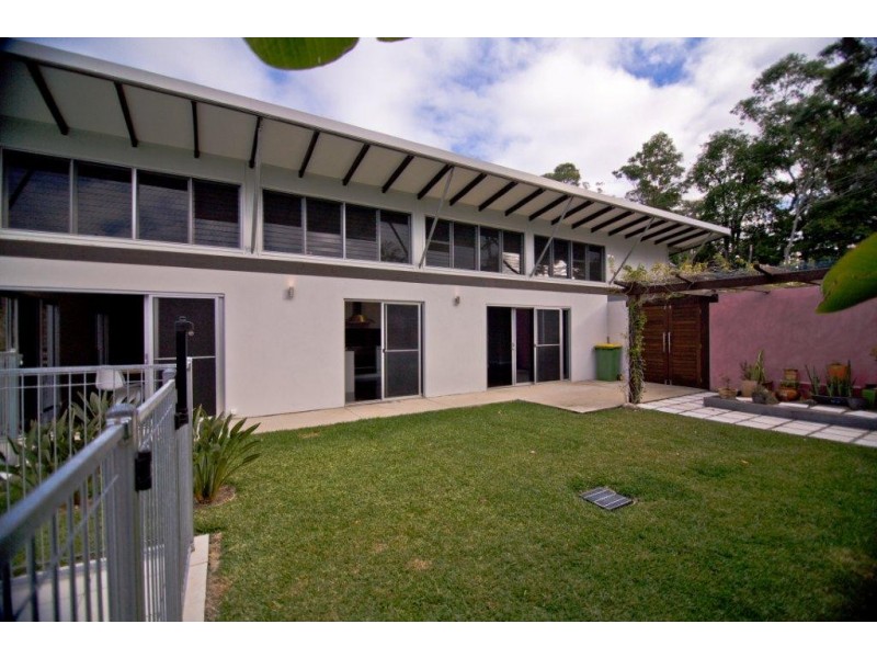 318 Lake Macdonald Drive, Lake Macdonald QLD 4563
