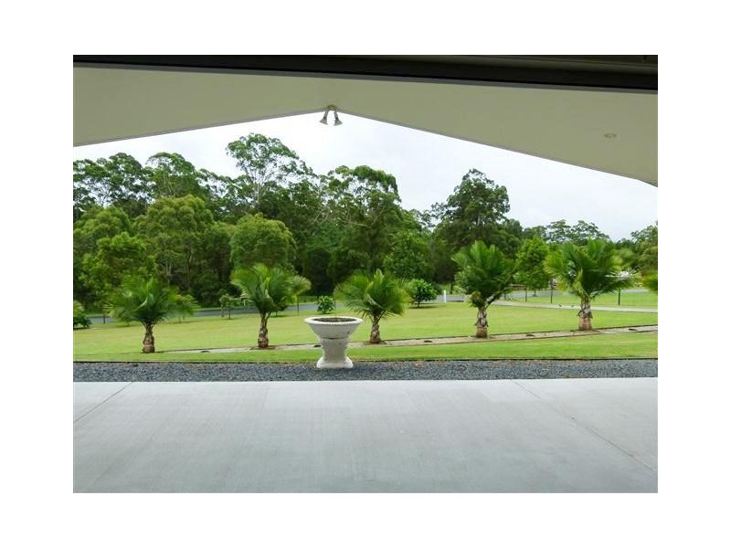 19 Flooded Gum Place, Cooroy QLD 4563