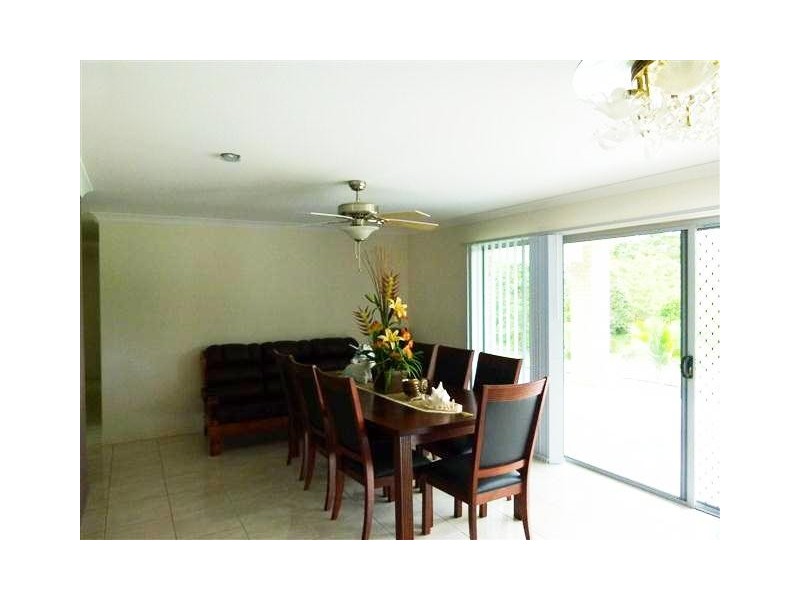 19 Flooded Gum Place, Cooroy QLD 4563